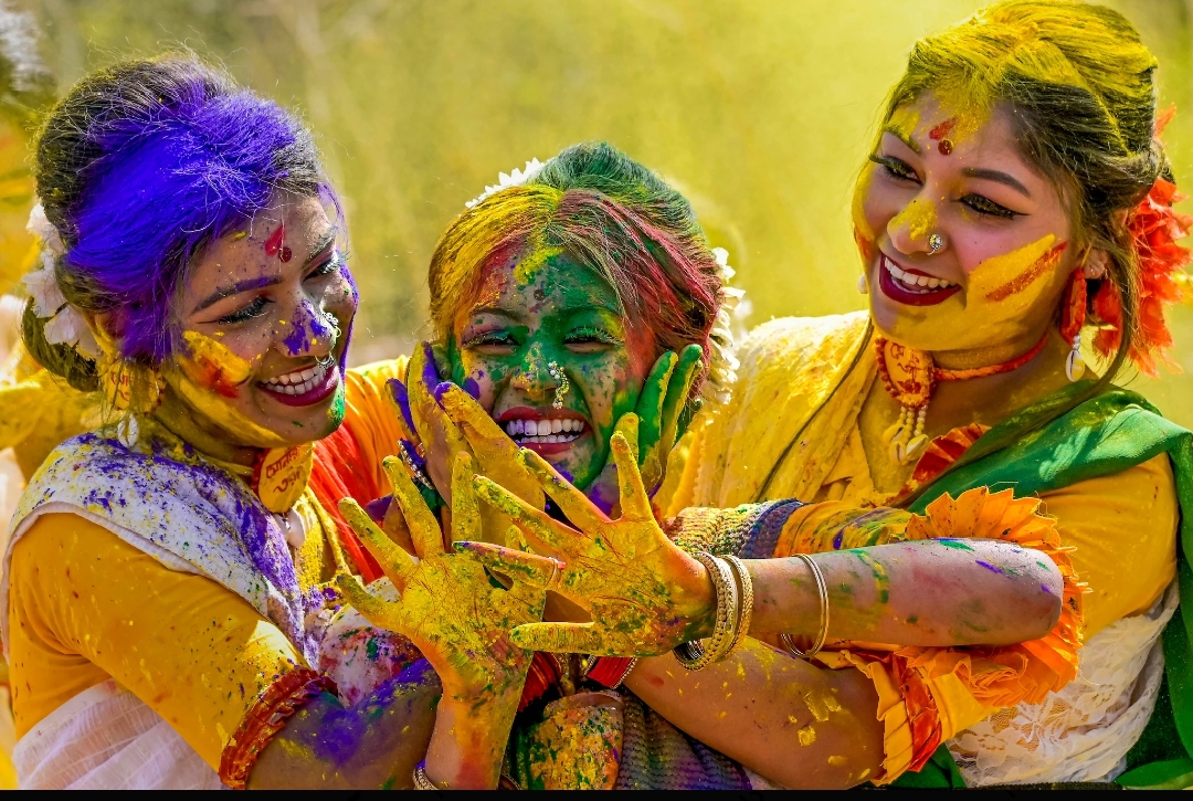 1741584929598 Beautiful Holi 2025: तिथि, मुहूर्त, महत्व और उत्सव की अनोखी परंपराएं